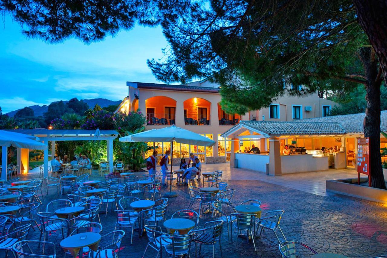 Amareclub Rocca Dorada Hotel