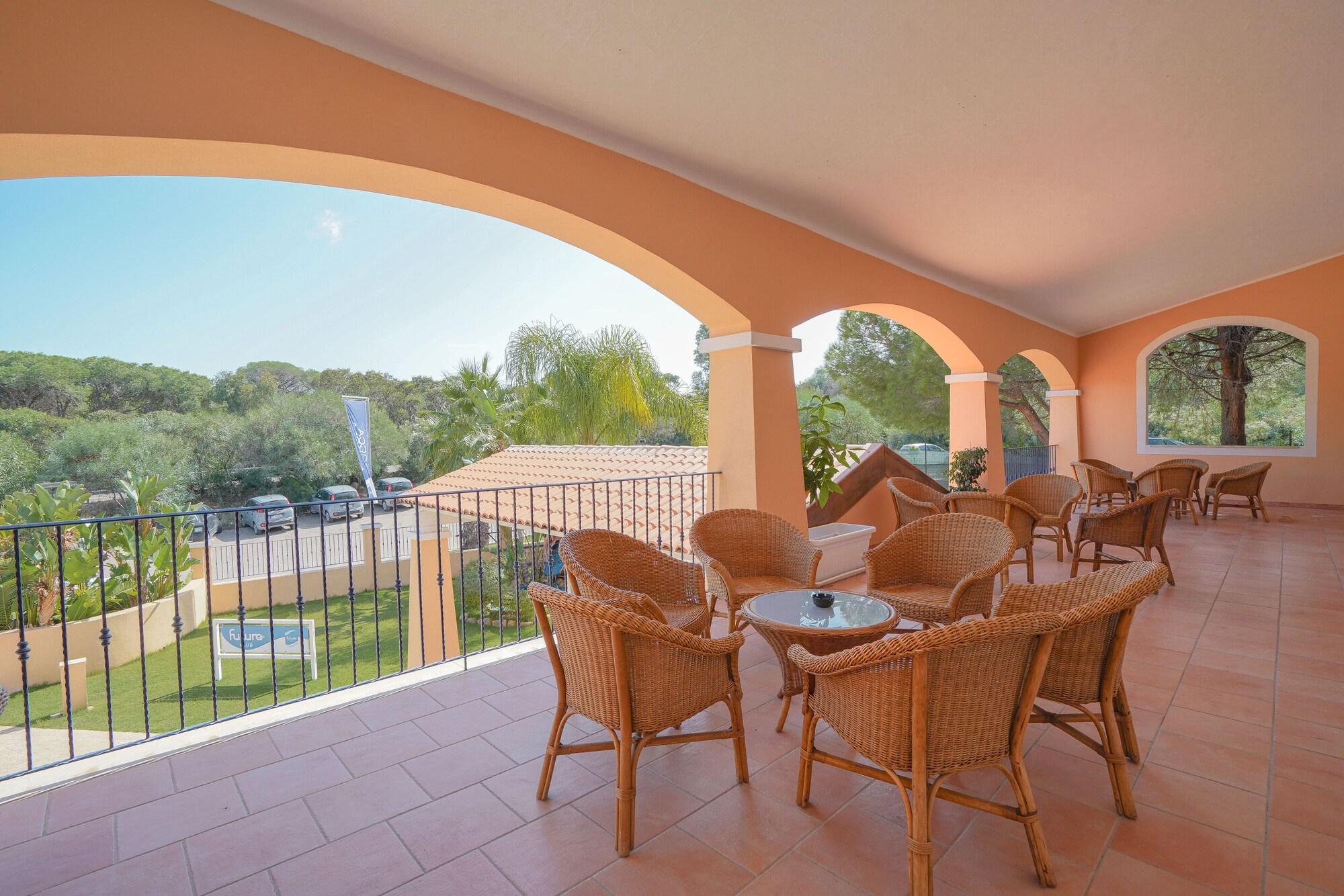 Hotel Amareclub Rocca Dorada 4*